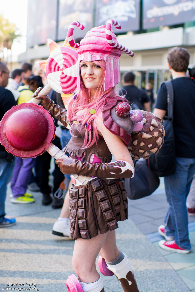 Illustration for article titled The Most Mind-Blowing and Astonishing Cosplay From BlizzCon 2015!